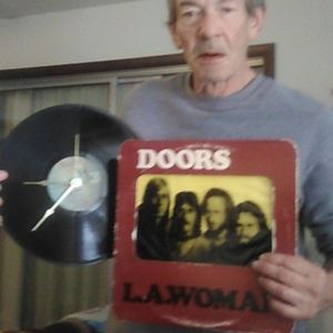 Doors record clock